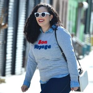 Old Navy Bon Voyage Graphic Sweatshirt XXL